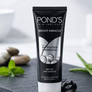 Pond’s Bright Charcoal Detox Face Wash